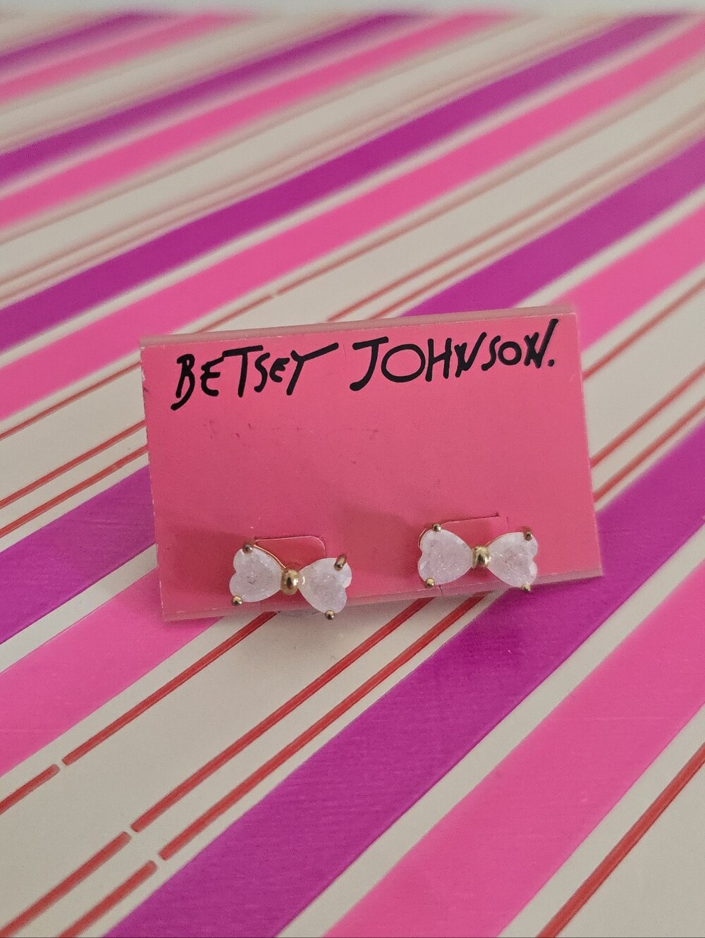 Betsey Johnson White Heart Bow Stud Earrings Gold Tone